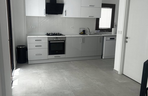 Bodrum City Center House | 50m to the Beach – Private Courtyard House, Sleeps 6