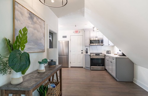 Lenox Apartment | 51 Church Street, Lenox MA - One Bedroom Unit