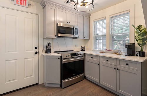 Lenox Apartment | 51 Church Street, Lenox MA - One Bedroom Unit