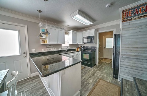 Lower Grand Lagoon House | 516 Venture Blvd. - Golf Cart Included - Venture Out Resort