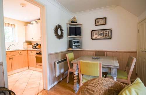 Charmouth Cottage | 52 FERNHILL HEIGHTS, pet friendly, with a garden in Charmouth