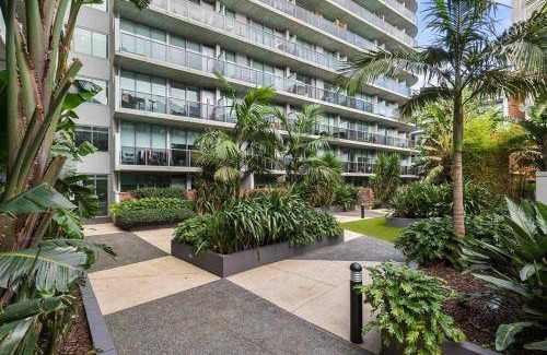 Prahran Apartment | 52 m² Apartment ∙ 1 bedroom ∙ 2 guests