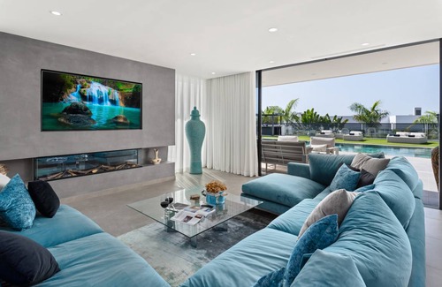 Adeje House | 526 m² House ∙ 4 bedrooms ∙ 8 guests