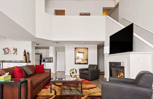 Near North Side Apartment | 53-54 Floor Penthouse