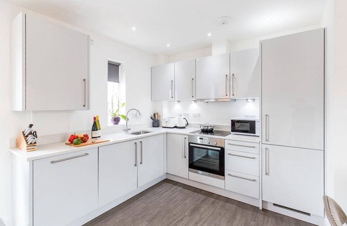 Hemel Hempstead Apartment | 53 m² Apartment ∙ 2 bedrooms ∙ 6 guests