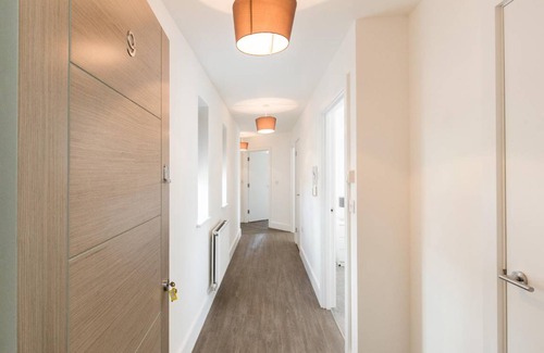 Hemel Hempstead Apartment | 53 m² Apartment ∙ 2 bedrooms ∙ 6 guests