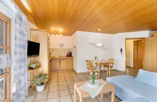 Hohenstein Apartment | 53 m² Apartment ∙ 1 bedroom ∙ 4 guests