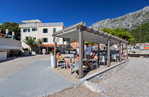 Igrane Apartment | 53 m² Apartment ∙ 3 bedrooms ∙ 6 guests