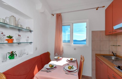 Igrane Apartment | 53 m² Apartment ∙ 3 bedrooms ∙ 6 guests