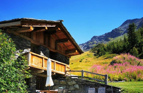 Sainte-Foy-Tarentaise House | 53 m² Gîte ∙ 2 bedrooms ∙ 4 guests