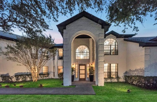 Rowlett Villa | 548 m² Villa ∙ 6 bedrooms ∙ 14 guests