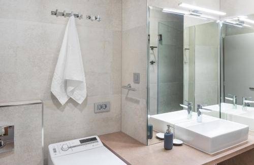 Donji Grad Apartment | 55 m² Apartment ∙ 1 bedroom ∙ 6 guests