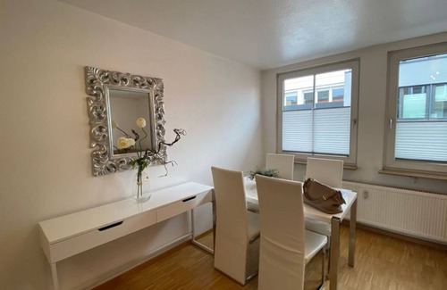 Mannheim City Centre Apartment | 55 m² Apartment ∙ 1 bedroom ∙ 2 guests