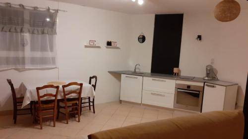 Laguiole Apartment | 55 m² Apartment ∙ 1 bedroom ∙ 4 guests