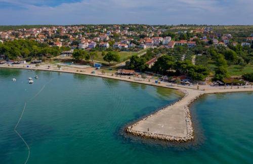 Sveti Filip i Jakov House | 55 m² House ∙ 2 bedrooms ∙ 4 guests