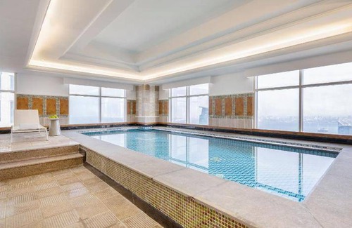 Diplomatic Area Hotel | 552 m² Hotel ∙ 4 bedrooms ∙ 127 guests