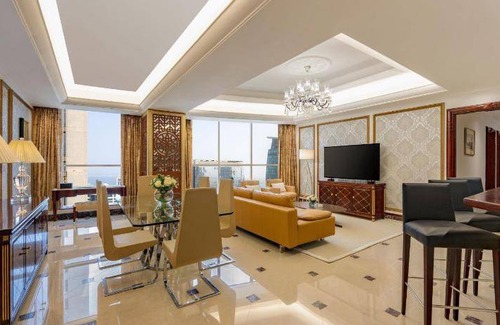 Diplomatic Area Hotel | 552 m² Hotel ∙ 4 bedrooms ∙ 127 guests