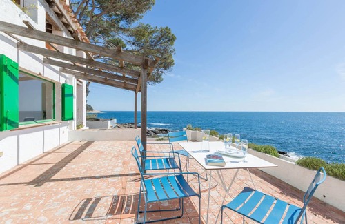 Calella de Palafrugell Villa | 556 m² Villa ∙ 6 bedrooms ∙ 12 guests