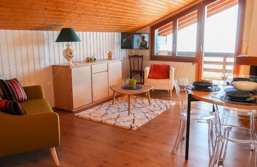 Sainte-Croix Apartment | 56 m² Apartment ∙ 2 bedrooms ∙ 3 guests