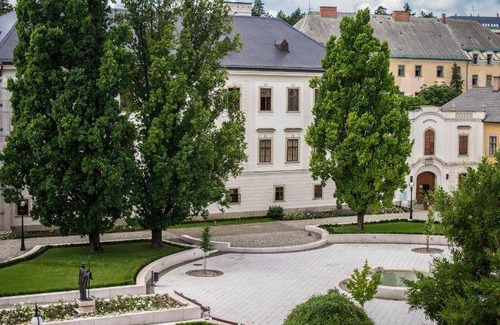 Eger Apartment | 56 m² Apartment ∙ 2 bedrooms ∙ 6 guests
