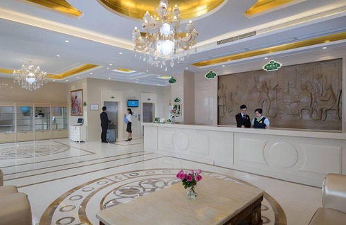 Shenzhen Hotel | 56 m² Hotel ∙ 2 bedrooms ∙ 2 guests