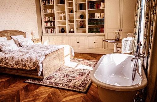 Vallon-sur-Gee Cottage | 560 m² Cabin ∙ 8 bedrooms ∙ 15 guests