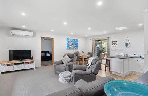 Goolwa South House | 58 Colman Rd Goolwa South - BYO Linen
