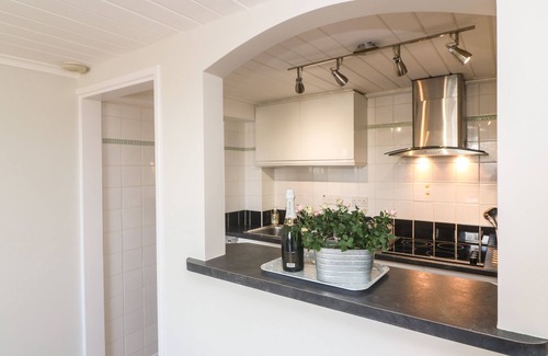 Mylor Churchtown Cottage | 58 High Street