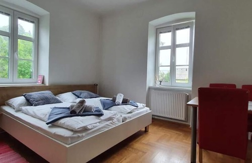 Goestling an der Ybbs Apartment | 59m2 apartment with garden in the lovingly renovated post office