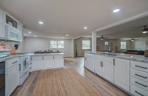 Kingston House | 5Bdrm Local Boat Ramp Pool Table PetsCon