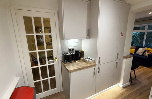 Bicester Villa | 5Bedroom House, Parking,Bicester
