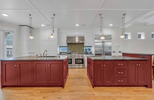 Downtown Park City House | 5BR Park City Retreat | Hot Tub, Walk to Main St!