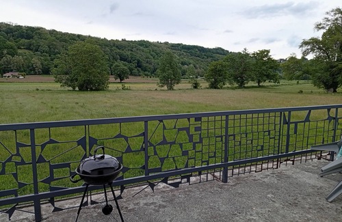 Lezignan Apartment | 5min from the sanctuary Ideal for families, large 50 m2 terrace
