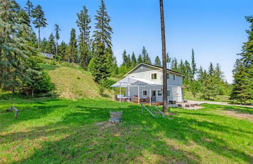 Cle Elum House | 6 Acre Wilderness Retreat