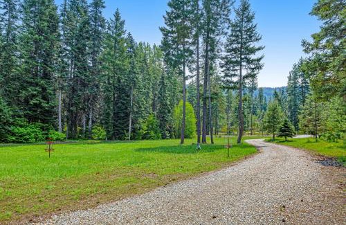 Cle Elum House | 6 Acre Wilderness Retreat