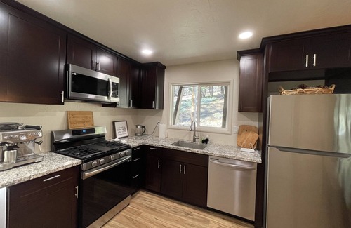 Echo Lake Cabin | 6 bedrm cabin in Tahoe remodelled, a haven designed for tranquility you desire