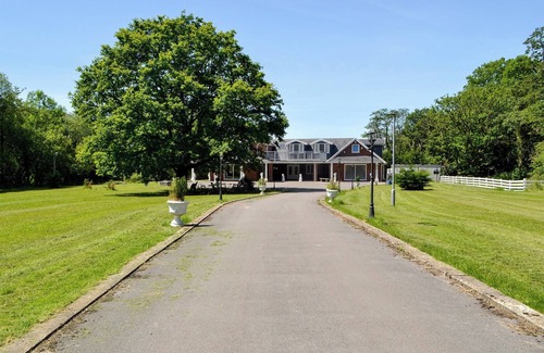 Glanamman Cottage | 6 bedroom accommodation in Glanaman, near Llandeilo