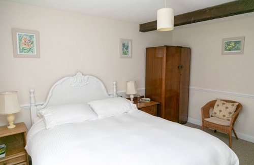 Grittleton Bed & Breakfast | 6 Bedroom B&B, 5 miles from Badminton Horse Trials