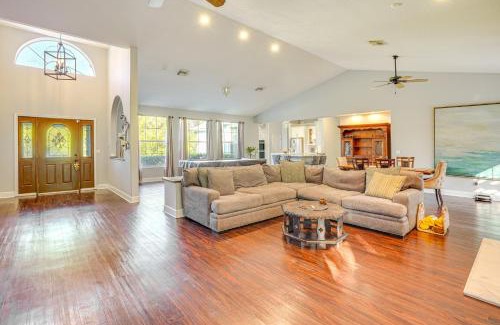 Indian River Estates House | 6 Mi to Dtwn Pet-Friendly Retreat in Fort Pierce!