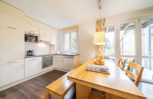 Ruetli Apartment | 6-person apartment in the holiday park Landal Vierwaldstättersee