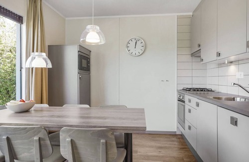 Stadtkyll House | 6-person bungalow in the holiday park Landal Wirfttal