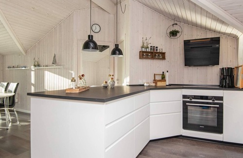 Jegum House | 6 person holiday home in Oksbøl