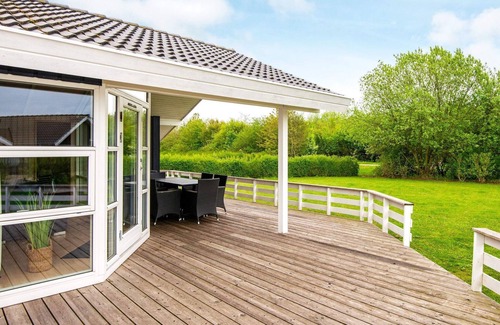 Skovmose House | 6 person holiday home in Sydals