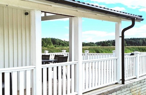 Saffle Municipality House | 6 person holiday home in SÄFFLE-By Traum