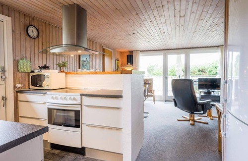 Henne Strand House | 6 person holiday home in Henne
