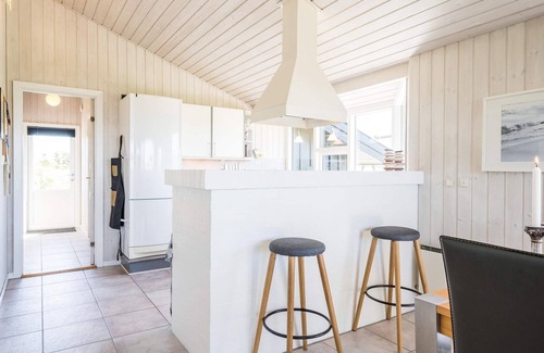 Henne Strand House | 6 person holiday home in Henne