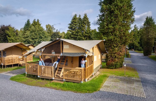 Neufchateau RV Rental | 6-person safari tent in the holiday park Landal Glamping Neufchâteau