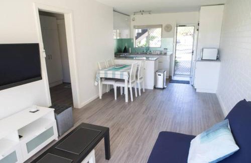 Scarborough Apartment | 6 Sand Sun & Surf 1br 1 Bth