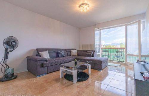 Annemasse Apartment | 60 m² Apartment ∙ 1 bedroom ∙ 4 guests