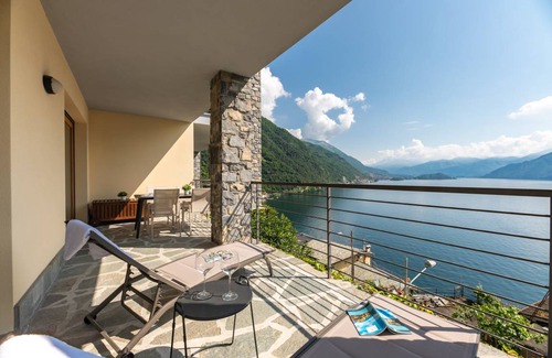 Argegno Apartment | 60 m² Apartment ∙ 2 bedrooms ∙ 4 guests